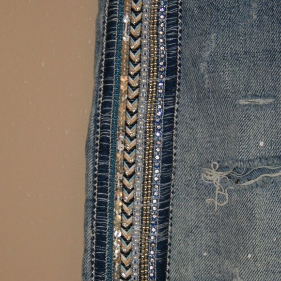 Free People Jean Skirt size 6 Beaded sequin pearl jeweled Frayed Distressed - Picture 2 of 4